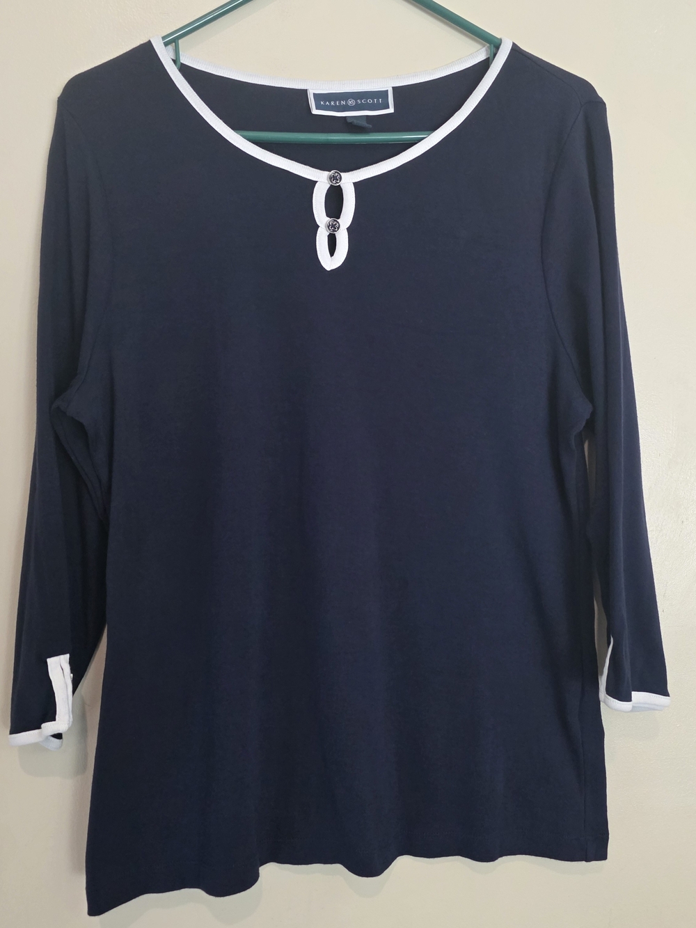Karen Scott Women's Navy White Cotton Knit Top L 3/4 Sleeve Round Neck Keyhole